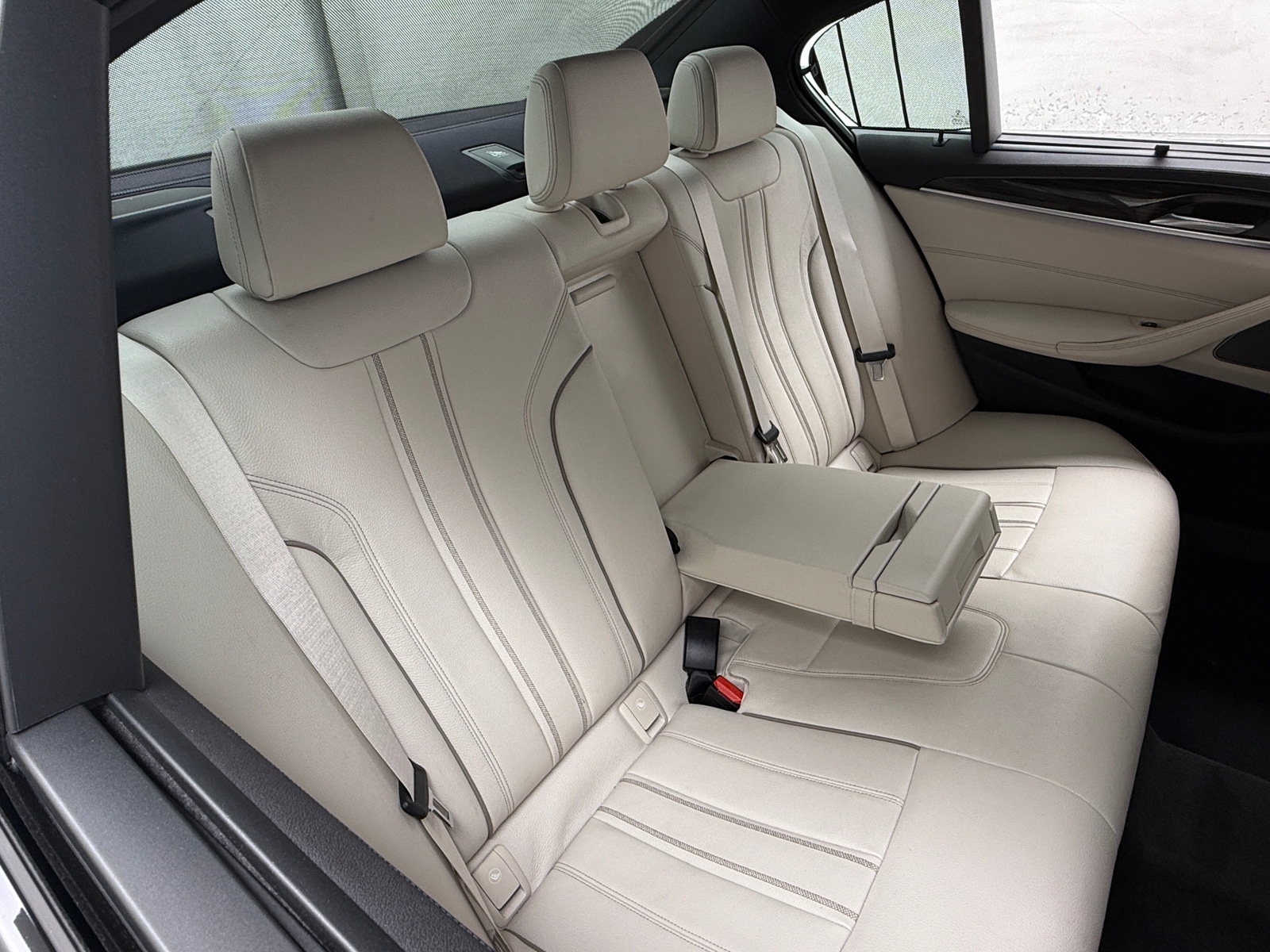 Thumbnail: 2018 BMW 5 Series - 5