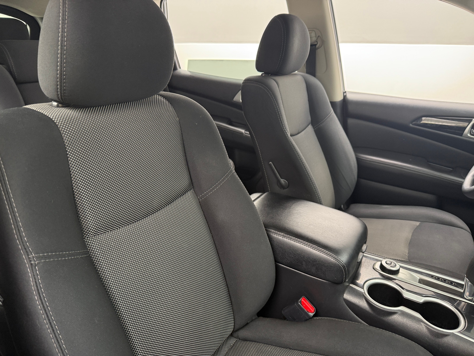 Thumbnail: 2019 Nissan Pathfinder - 2