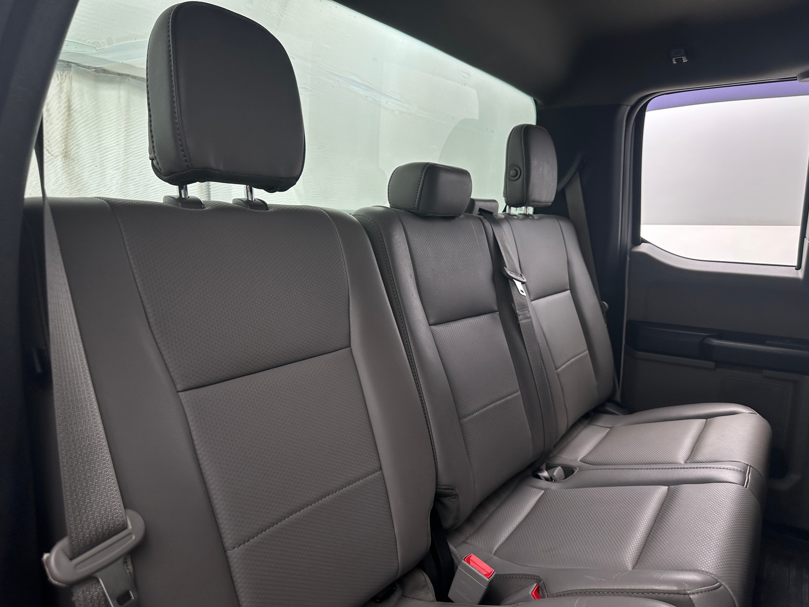 Thumbnail: 2018 Ford Econoline - 6