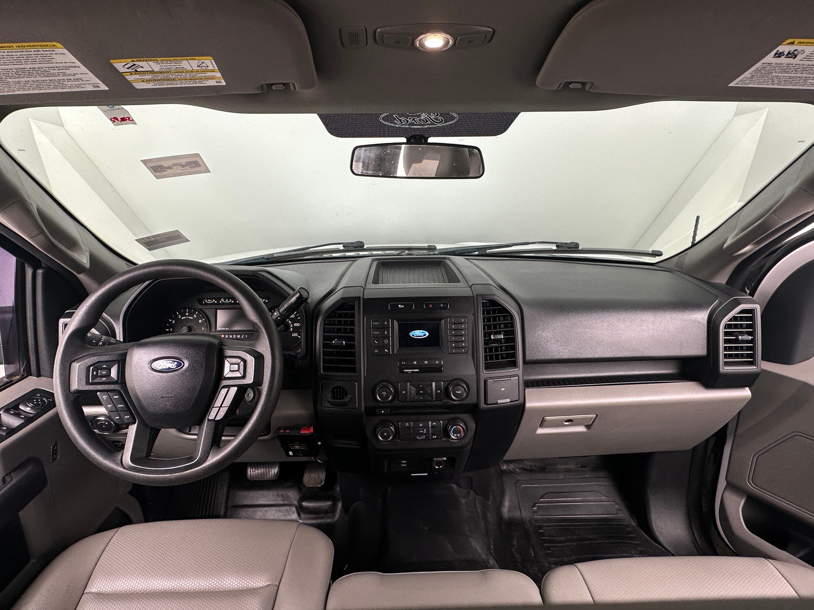Thumbnail: 2018 Ford Econoline - 3