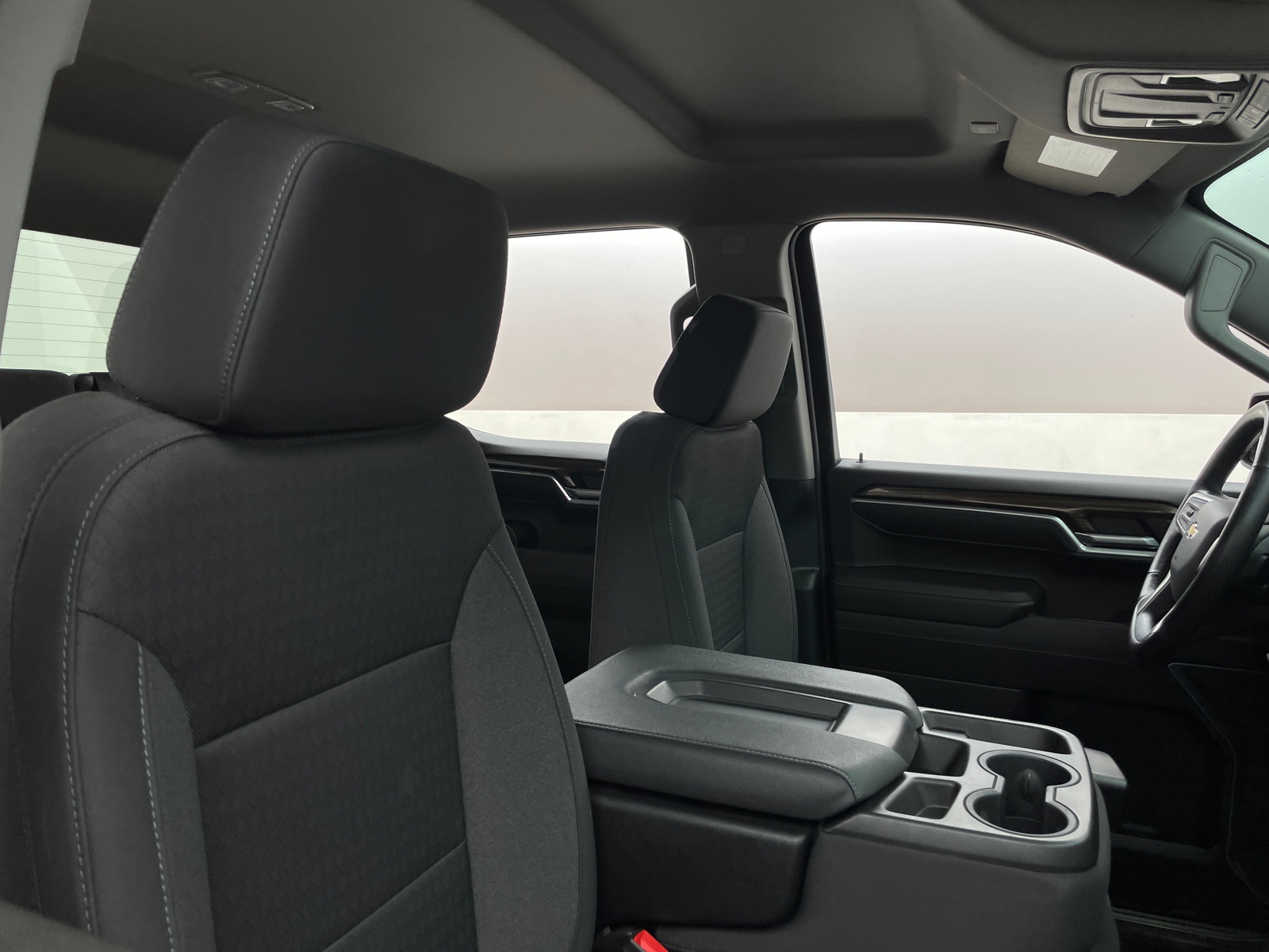 Thumbnail: 2022 Chevrolet Silverado 1500 - 2