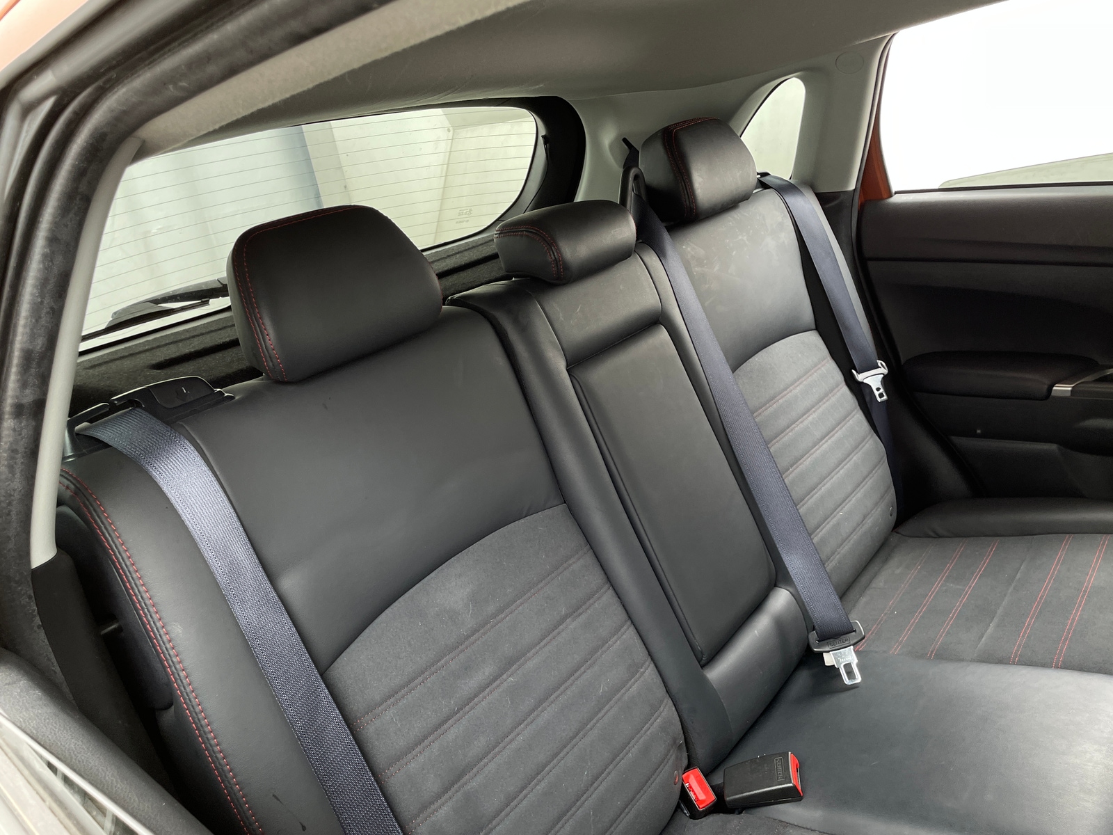 Thumbnail: 2022 Mitsubishi Outlander Sport - 6