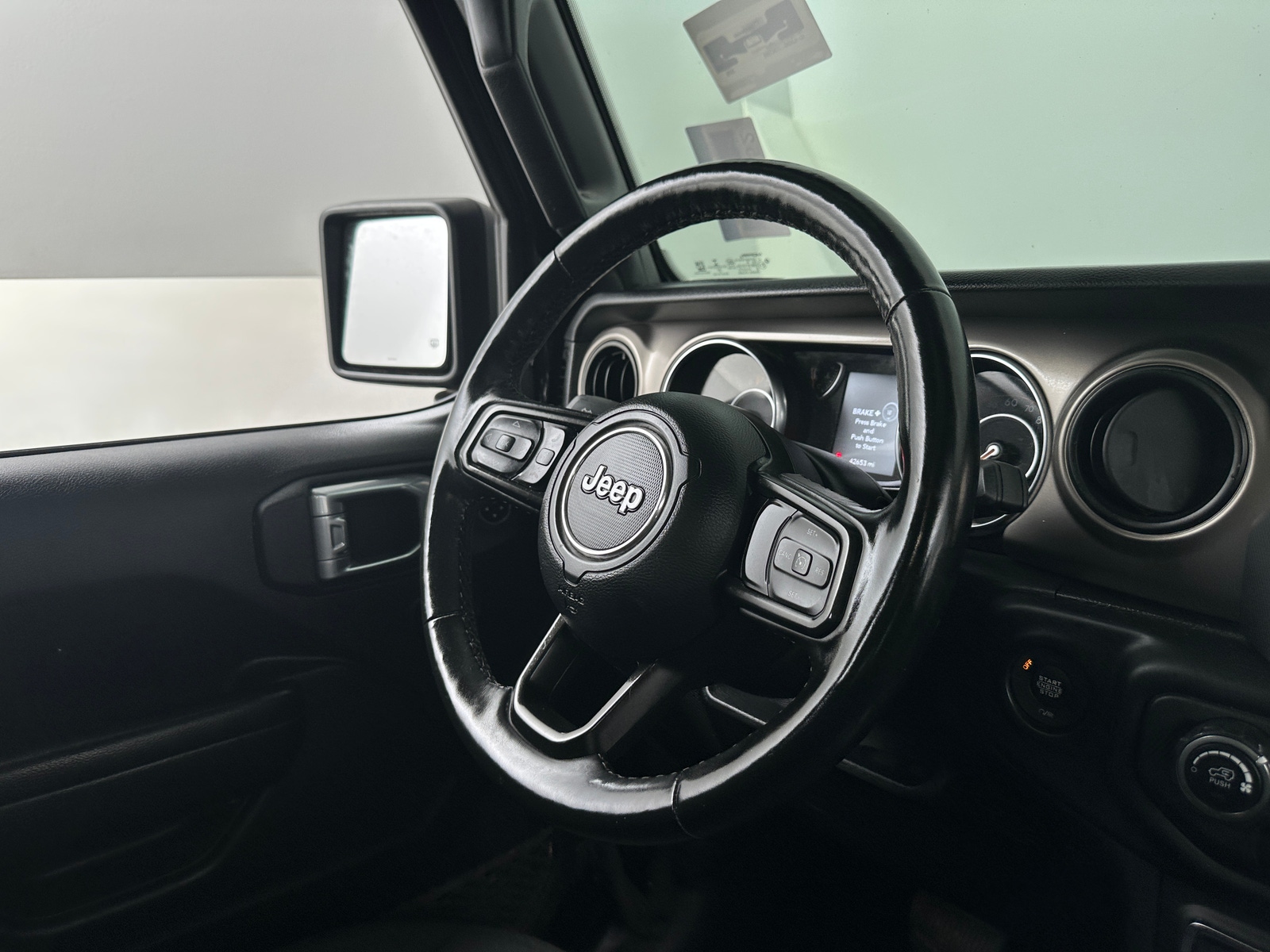 Thumbnail: 2020 Jeep Wrangler - 5