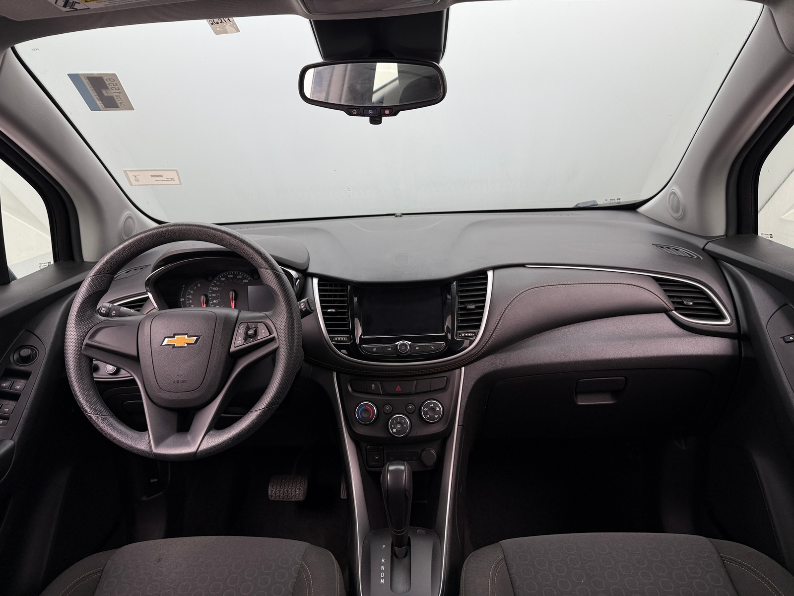 Thumbnail: 2021 Chevrolet Trax - 3