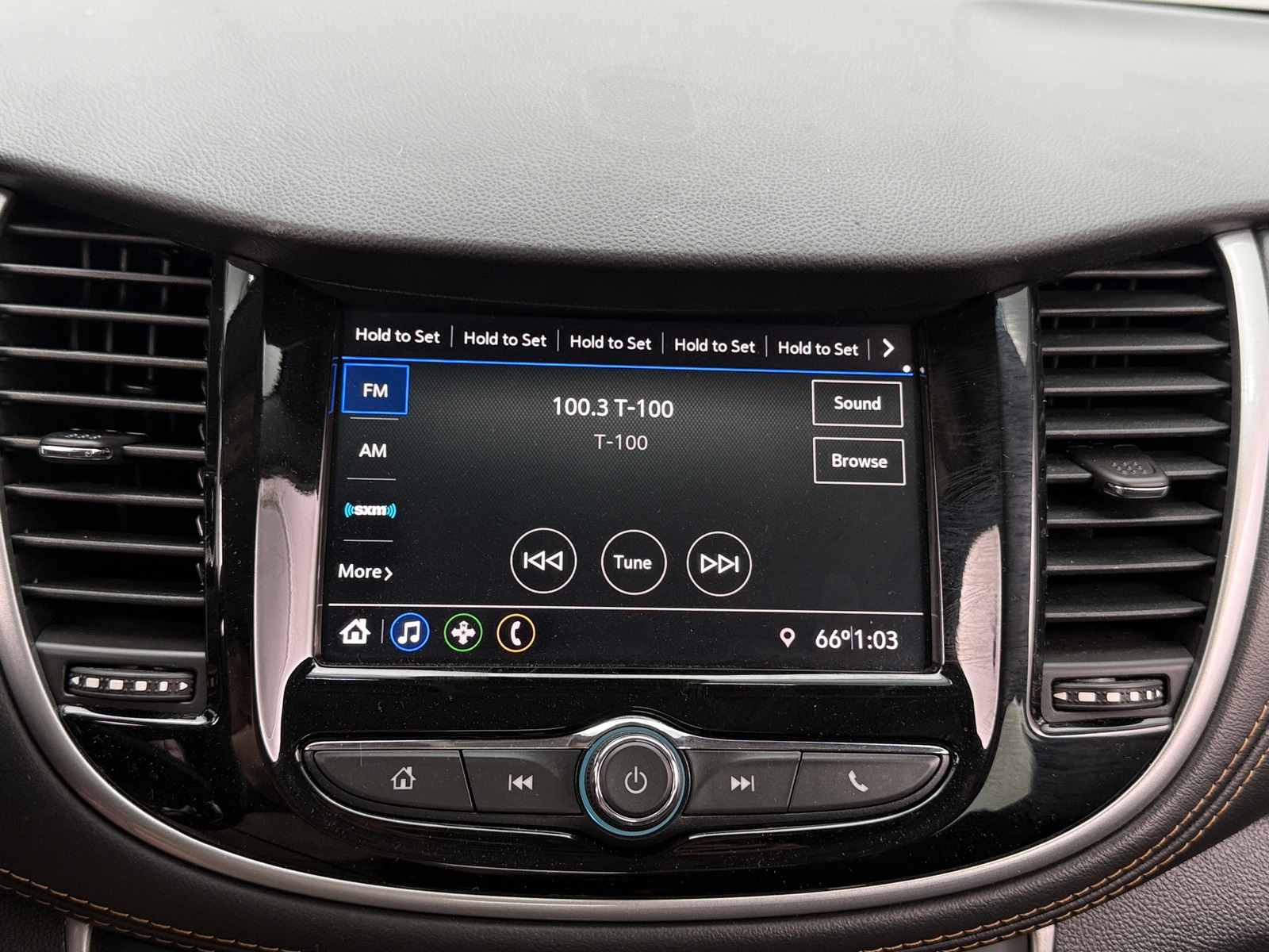 Thumbnail: 2021 Chevrolet Trax - 4