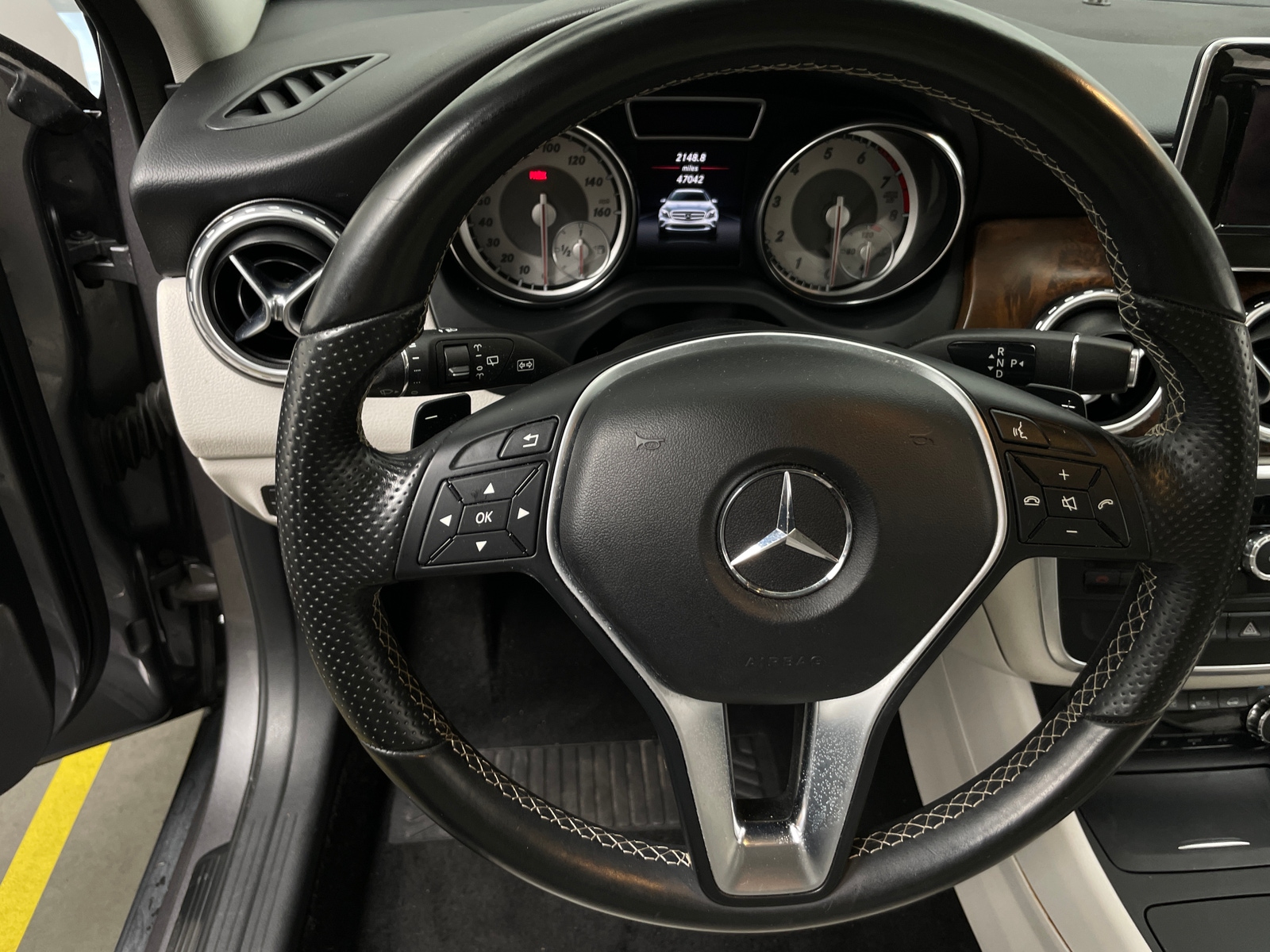 Thumbnail: 2015 Mercedes-Benz GLA - 4