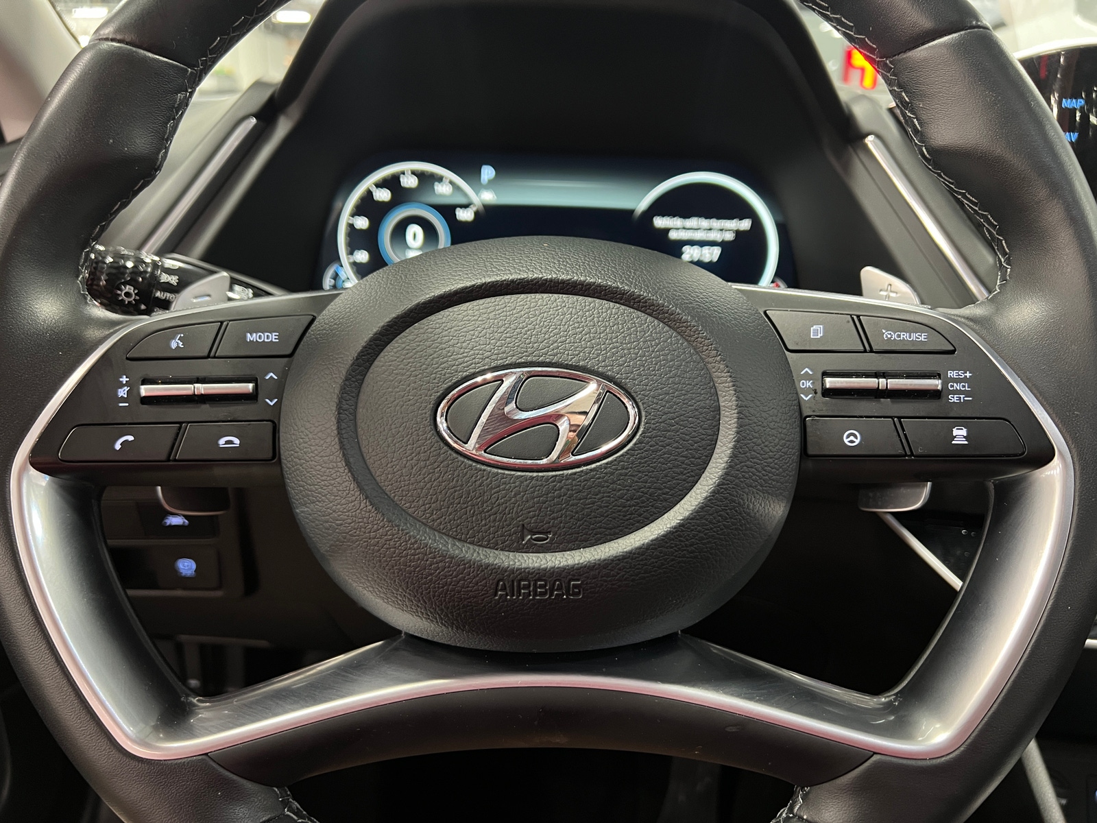 Thumbnail: 2023 Hyundai Sonata - 4