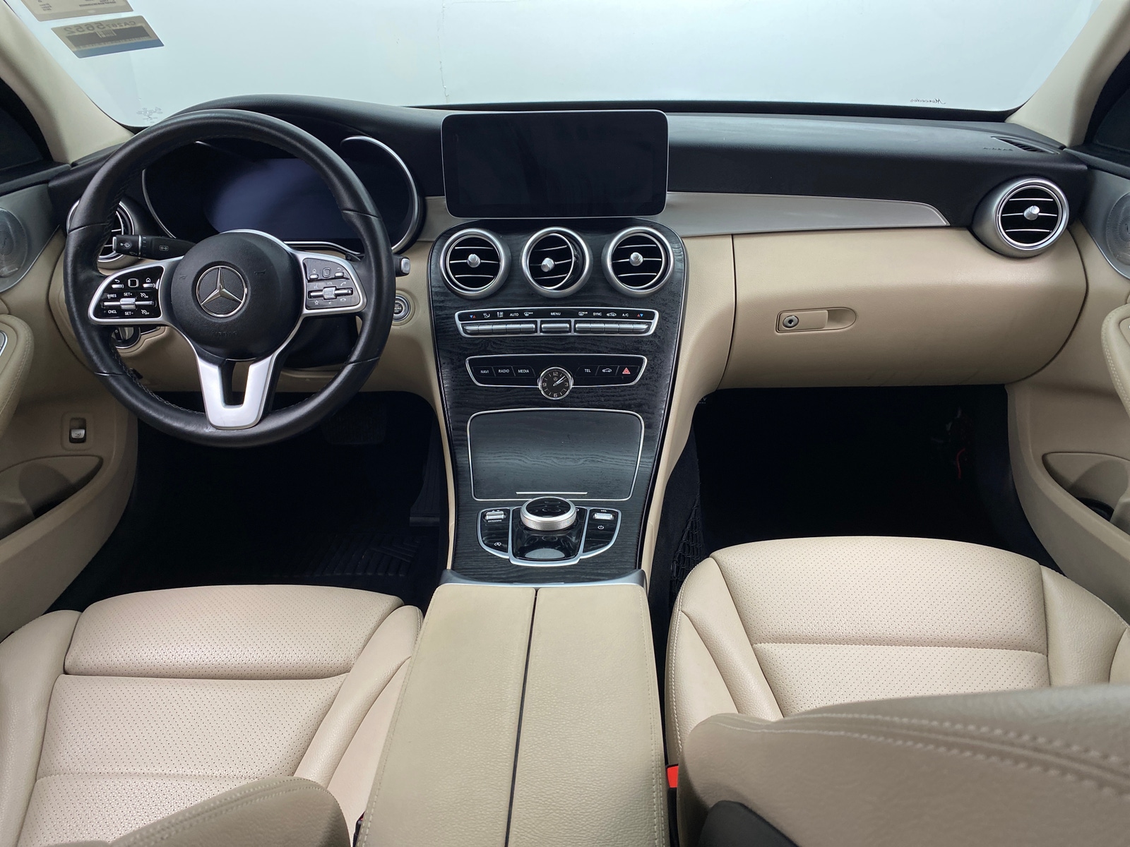 Thumbnail: 2019 Mercedes-Benz C-Class - 2