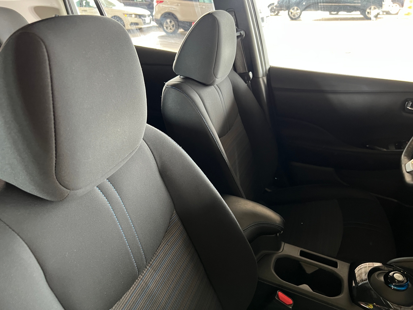 Thumbnail: 2021 Nissan Leaf - 2