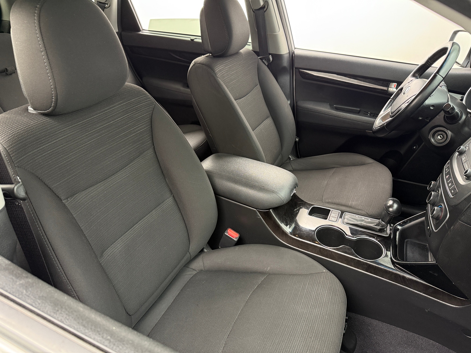 Thumbnail: 2014 Kia Sorento - 2