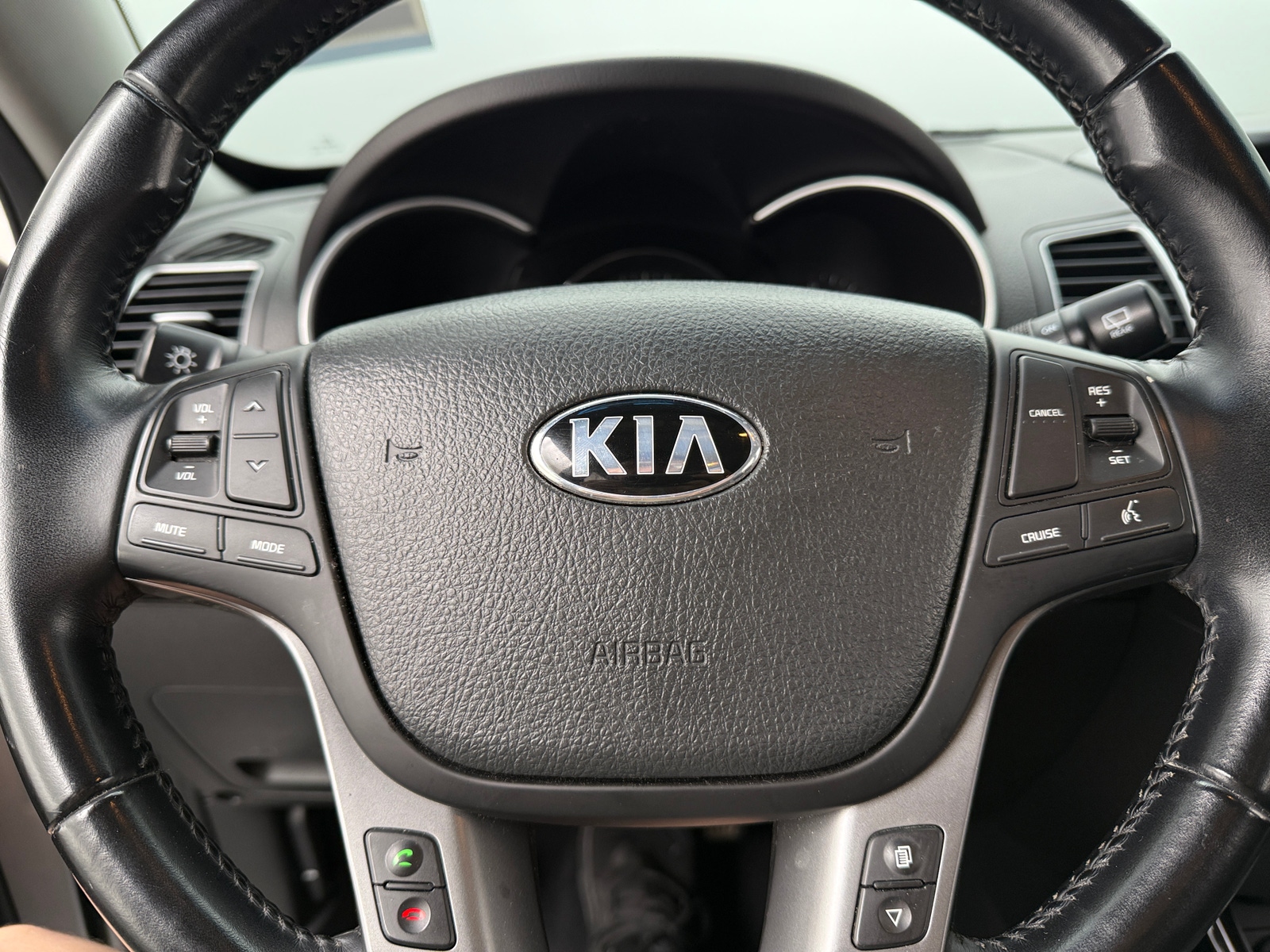 Thumbnail: 2014 Kia Sorento - 5