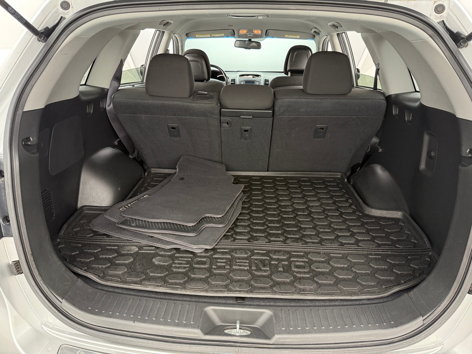 Thumbnail: 2014 Kia Sorento - 7