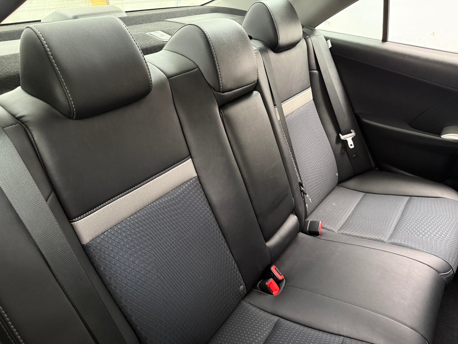 Thumbnail: 2014 Toyota Camry - 6