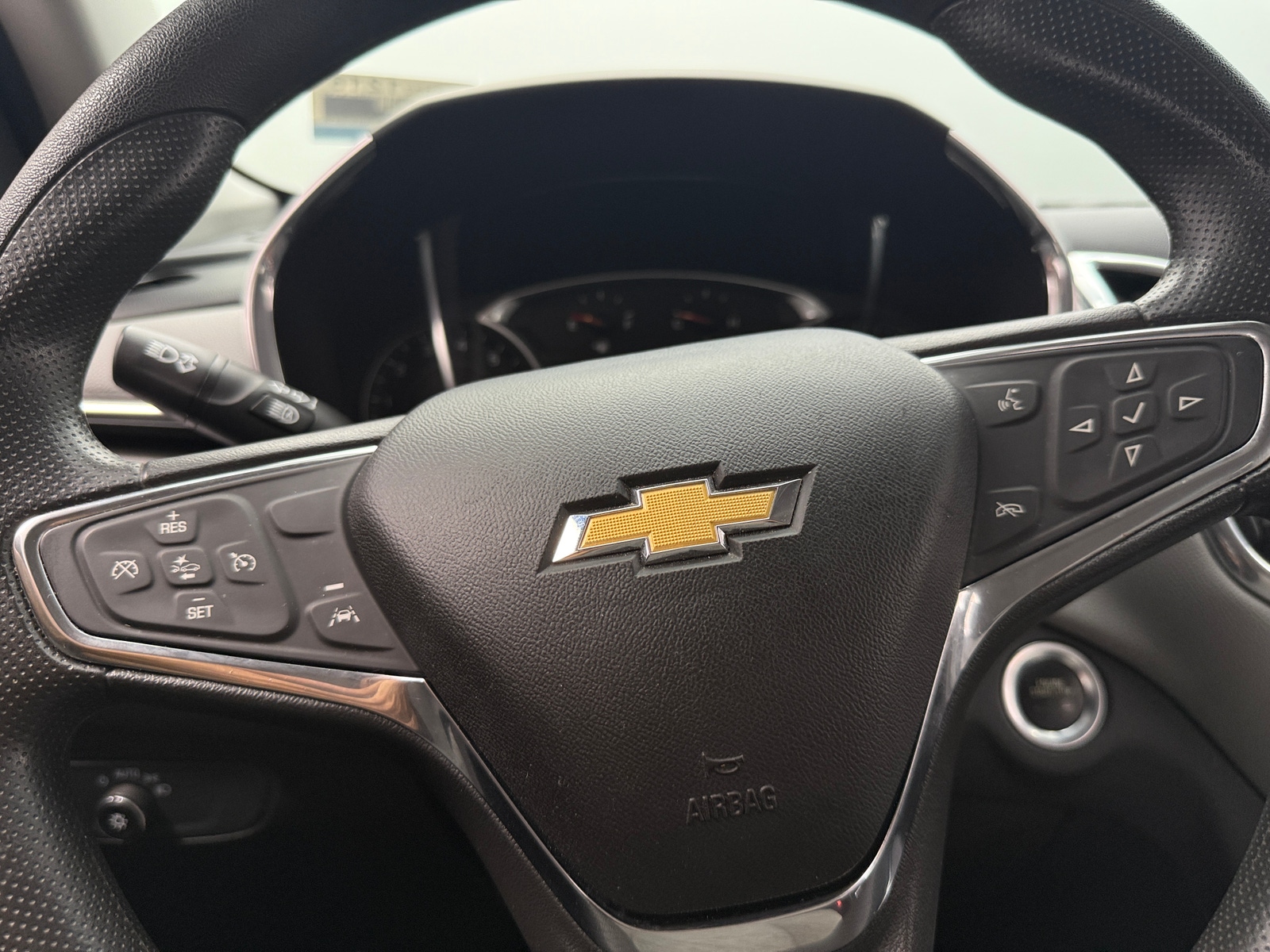 Thumbnail: 2020 Chevrolet Equinox - 5
