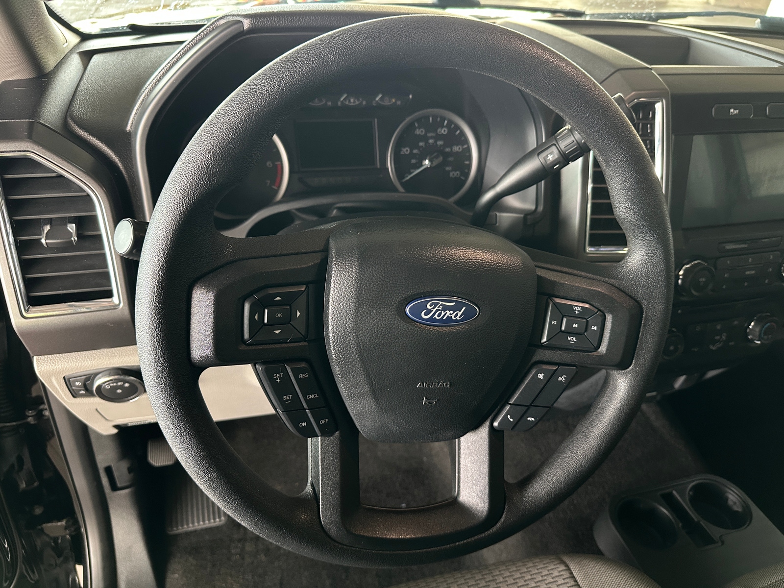 Thumbnail: 2018 Ford Econoline - 5