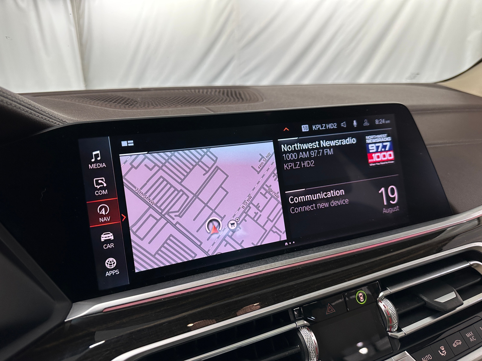 Thumbnail: 2019 BMW X7 - 4