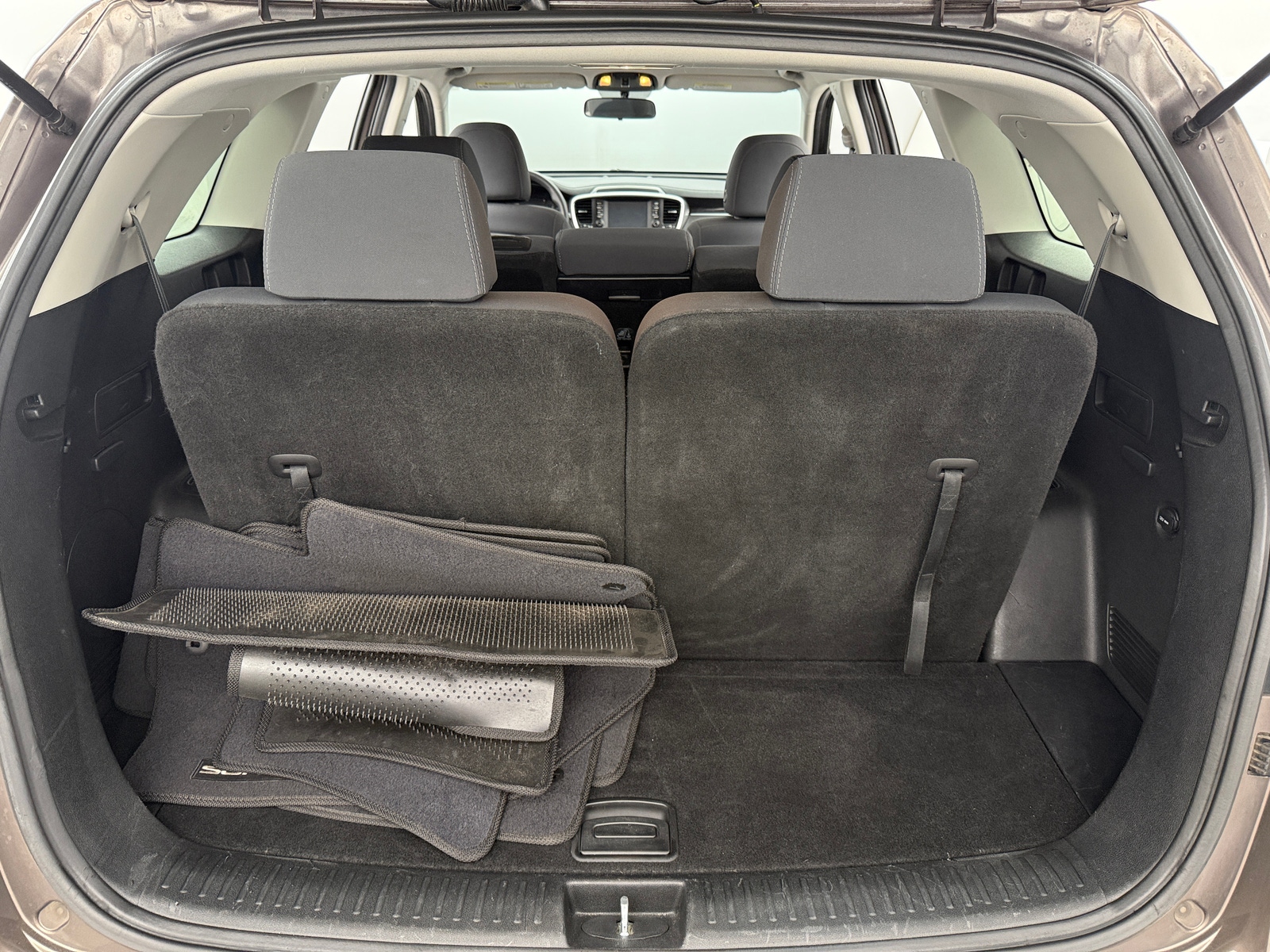 Thumbnail: 2019 Kia Sorento - 7