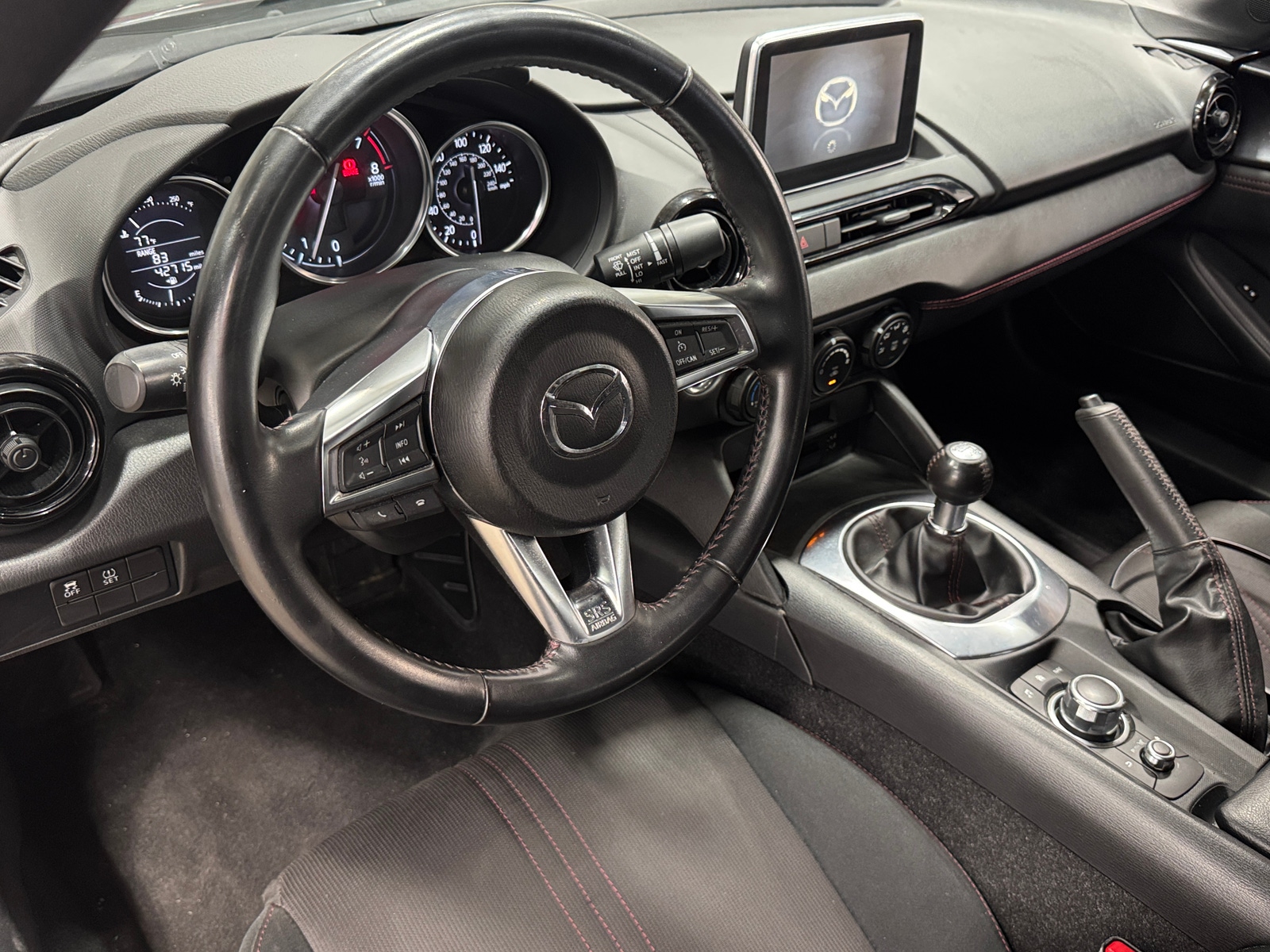 Thumbnail: 2016 Mazda MX-5 Miata - 3