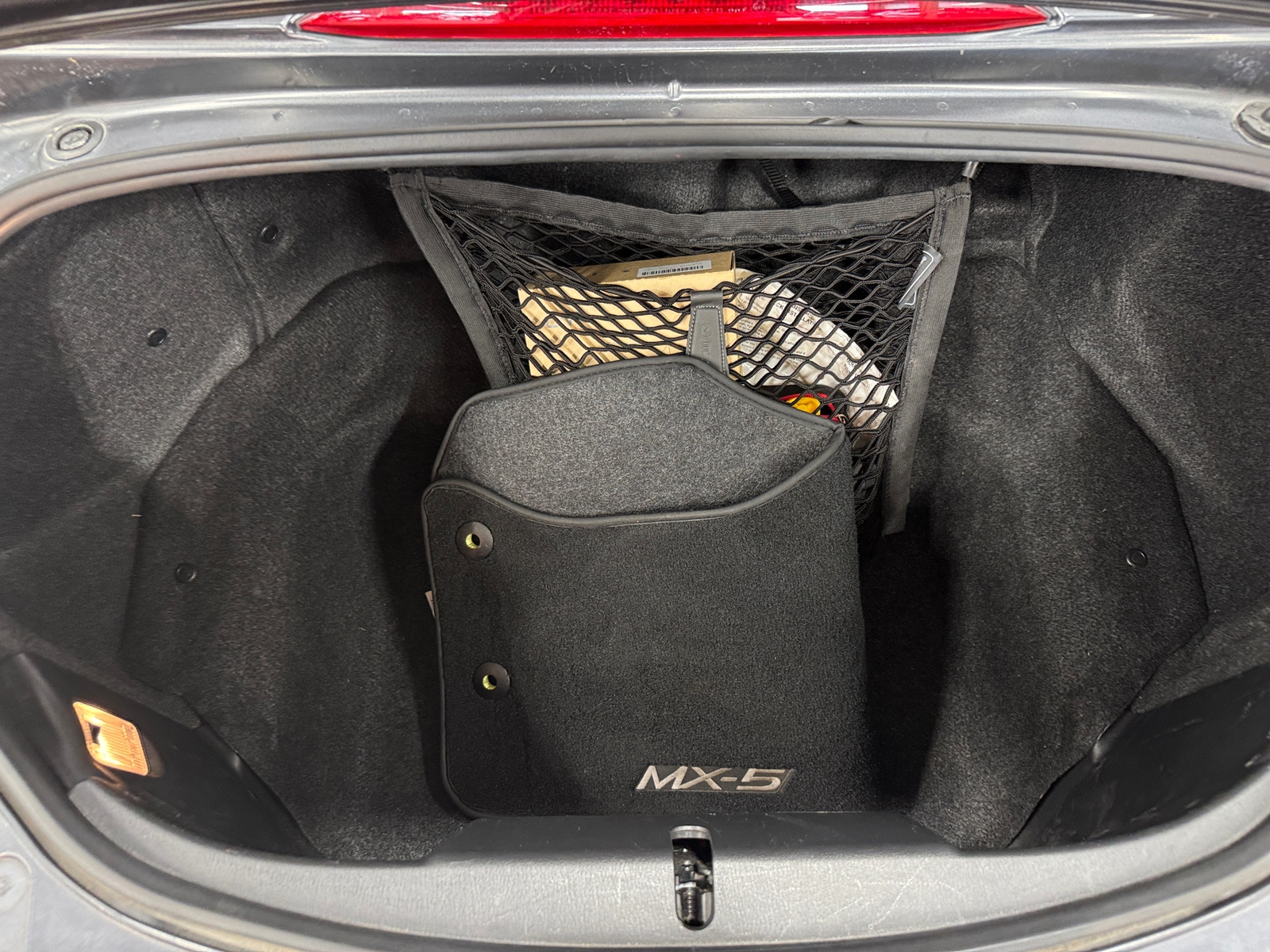 Thumbnail: 2016 Mazda MX-5 Miata - 6