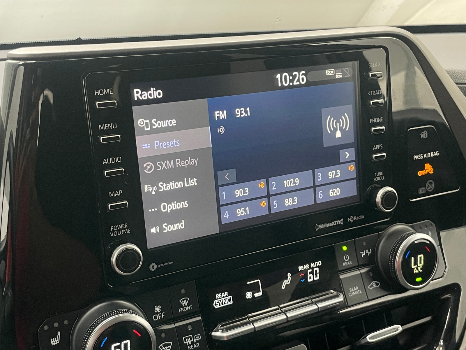 Thumbnail: 2021 Toyota Highlander - 3