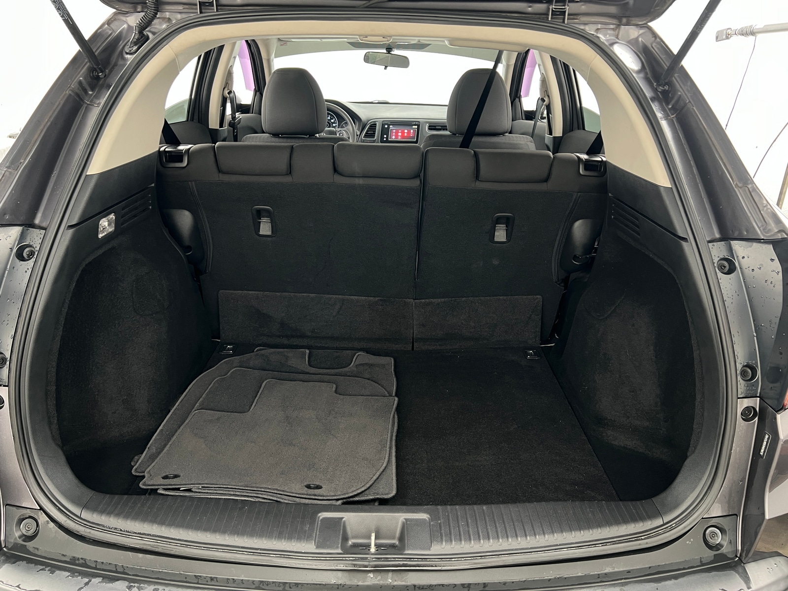 Thumbnail: 2016 Honda HR-V - 7