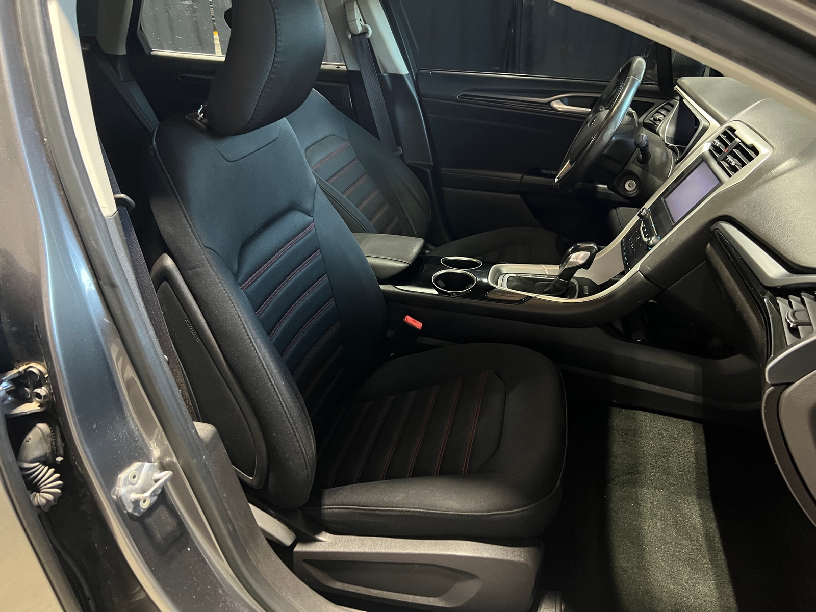 Thumbnail: 2013 Ford Fusion - 2