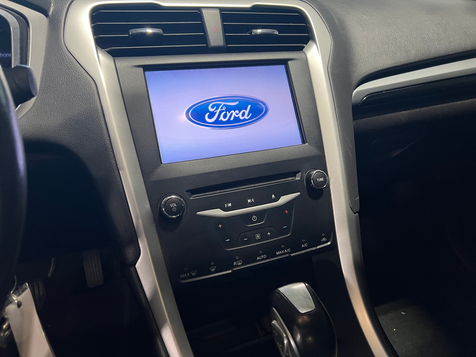 Thumbnail: 2013 Ford Fusion - 4