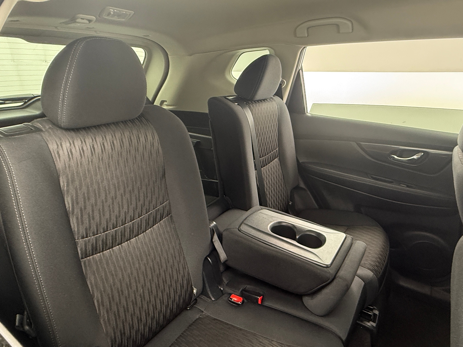 Thumbnail: 2019 Nissan Rogue - 6