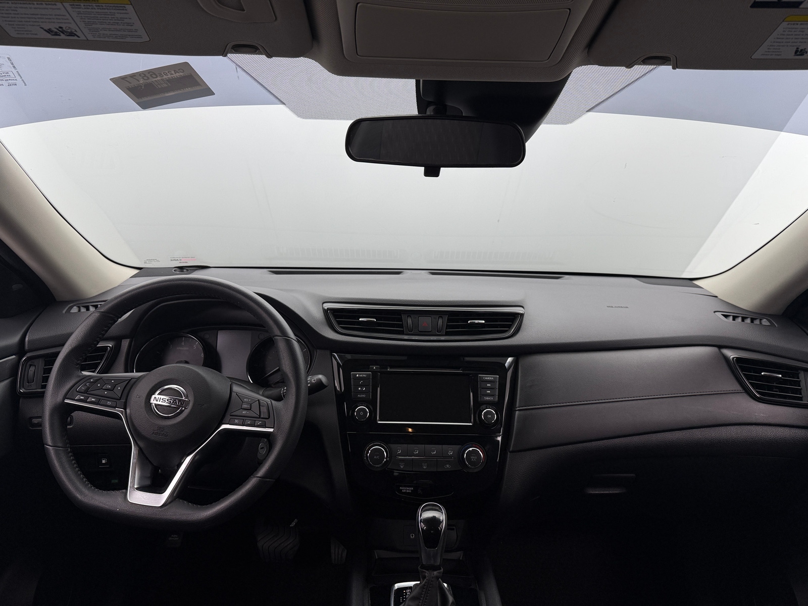 Thumbnail: 2019 Nissan Rogue - 3