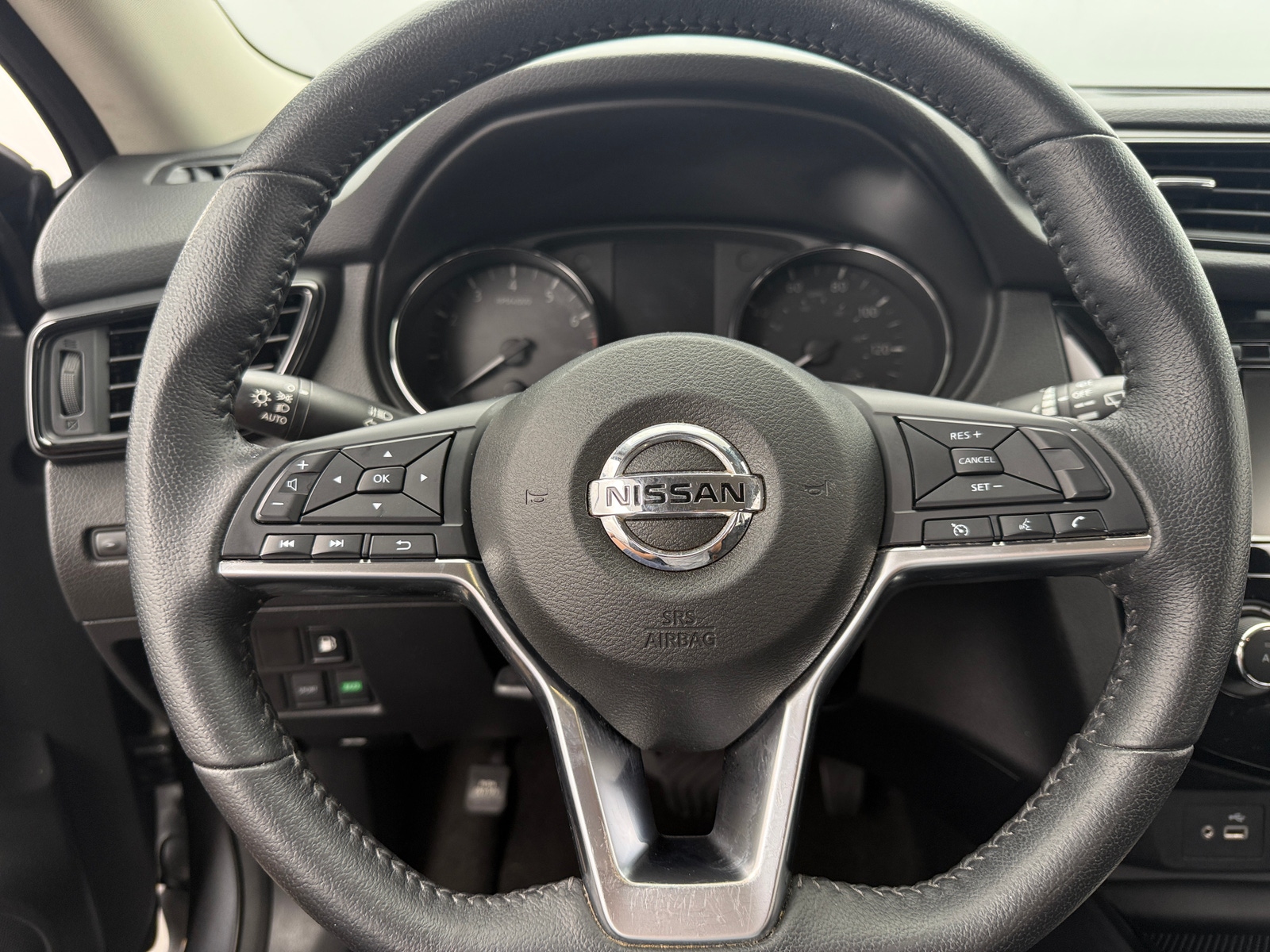 Thumbnail: 2019 Nissan Rogue - 5