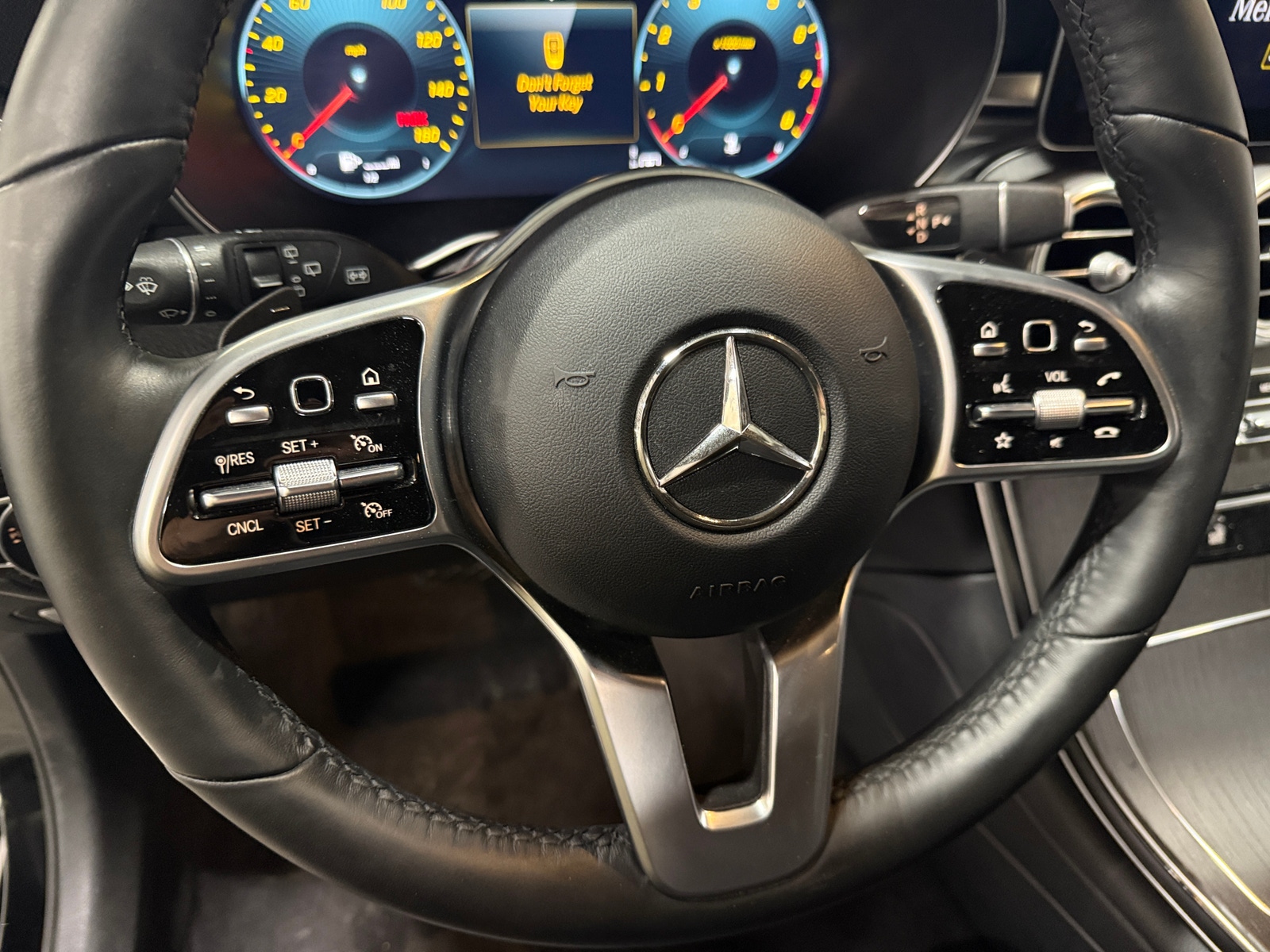 Thumbnail: 2022 Mercedes-Benz GLC - 4