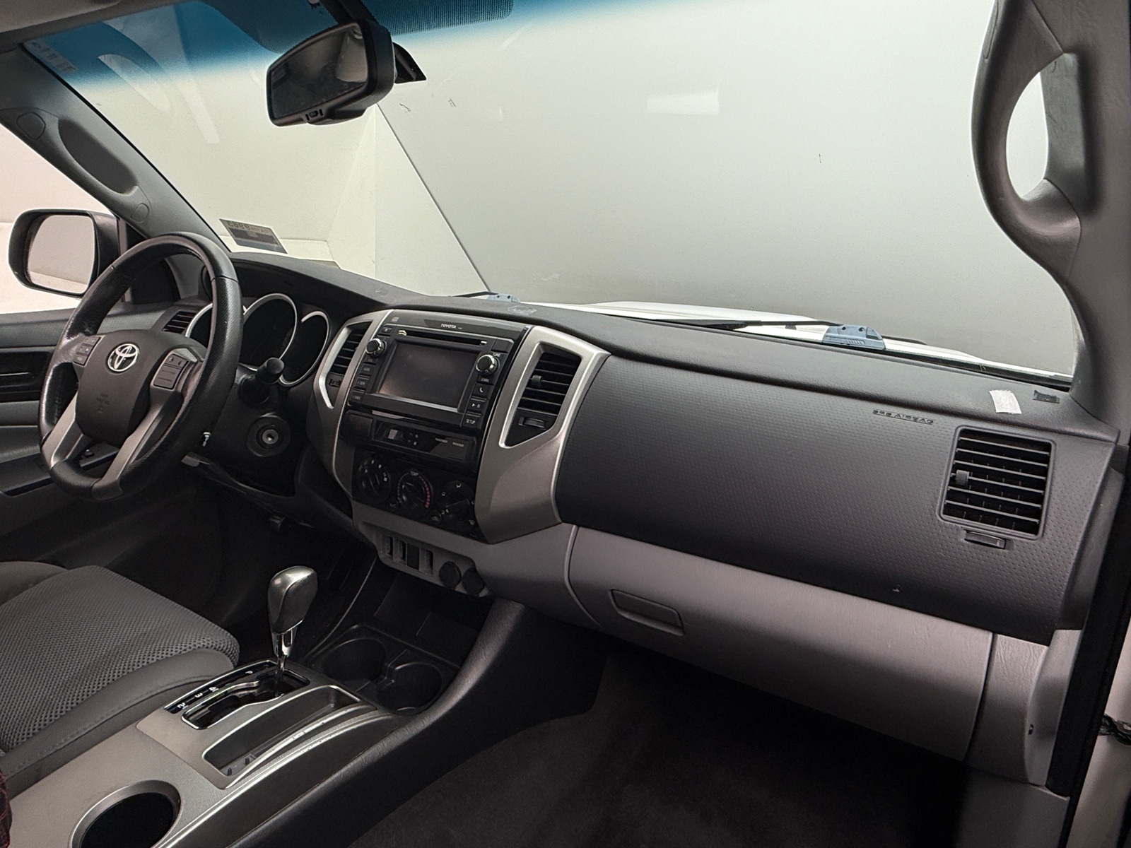 Thumbnail: 2013 Toyota Tacoma - 3