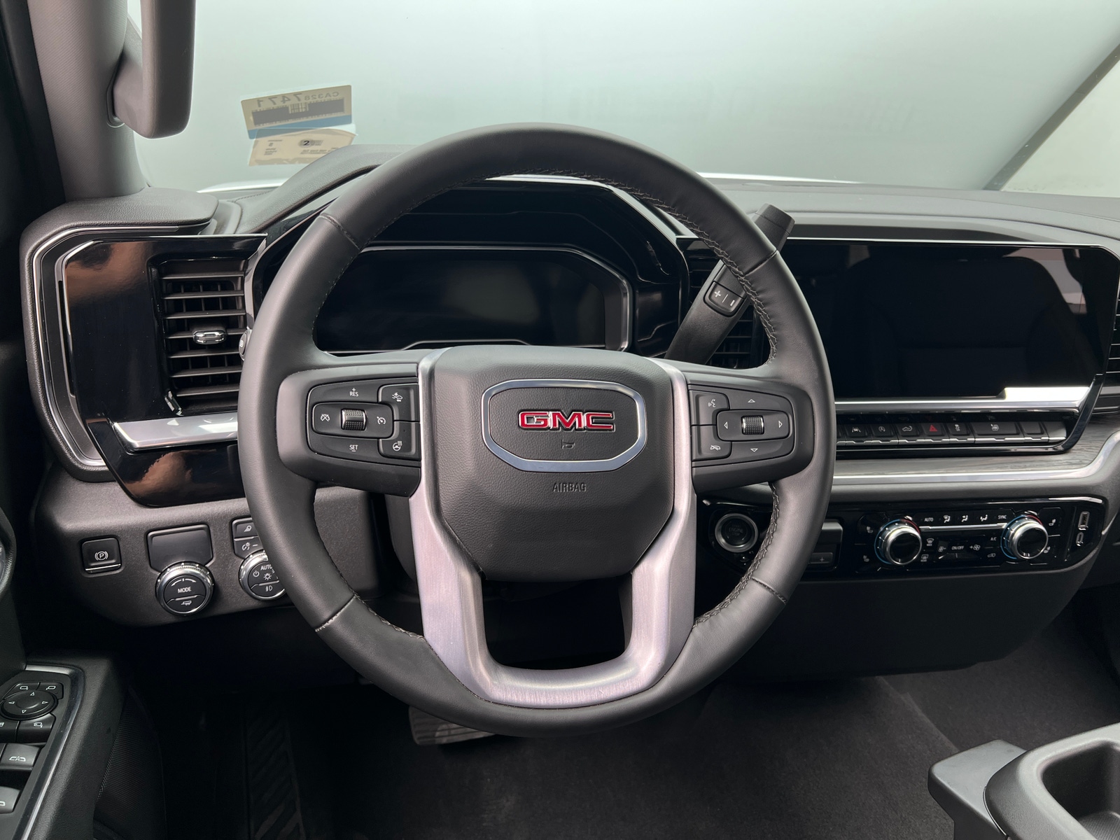 Thumbnail: 2025 GMC Sierra 1500 - 4