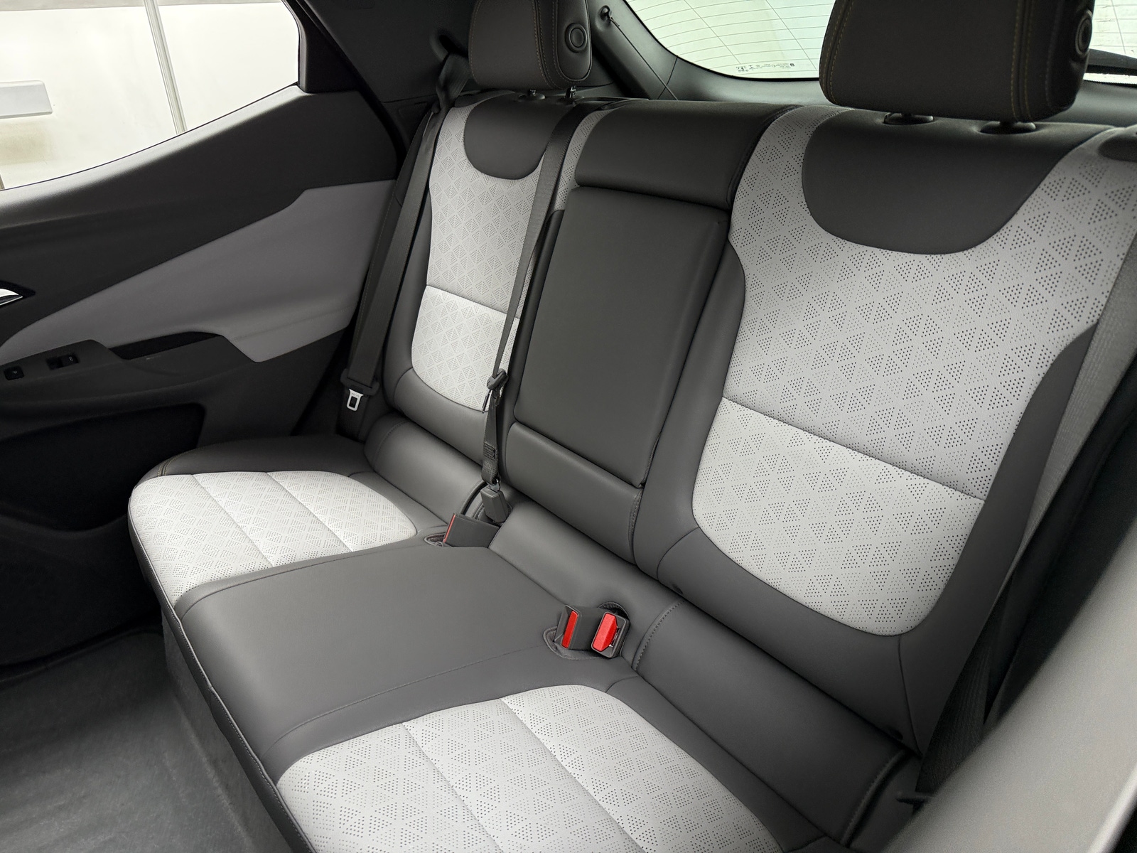 Thumbnail: 2023 Chevrolet Bolt EUV - 5
