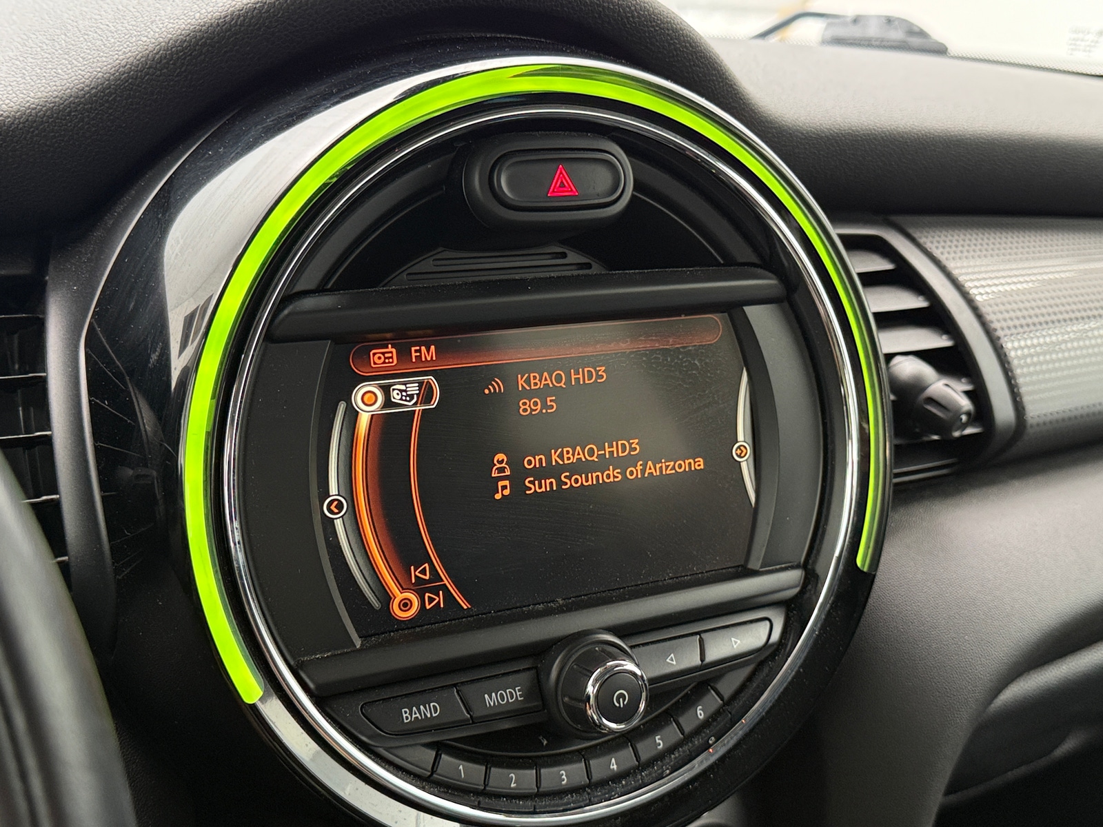 Thumbnail: 2018 MINI Cooper Hardtop - 4