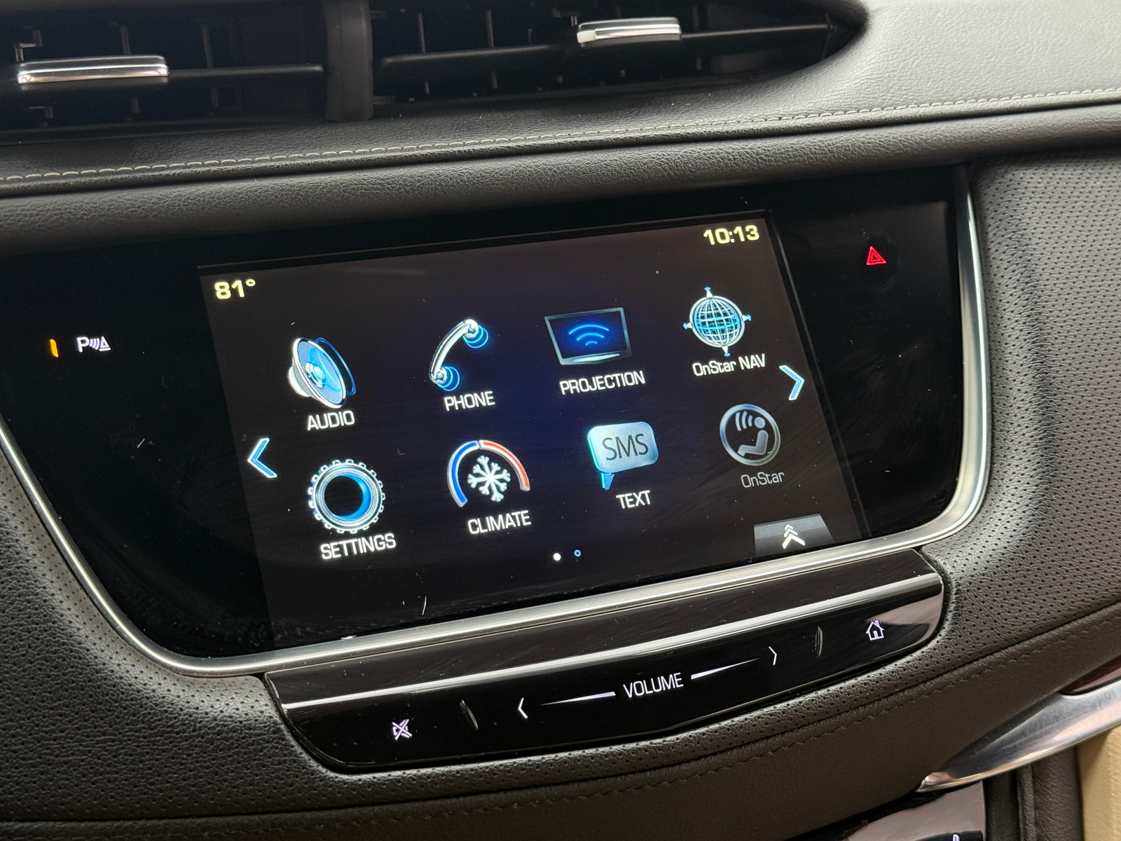 Thumbnail: 2018 Cadillac XT5 - 3