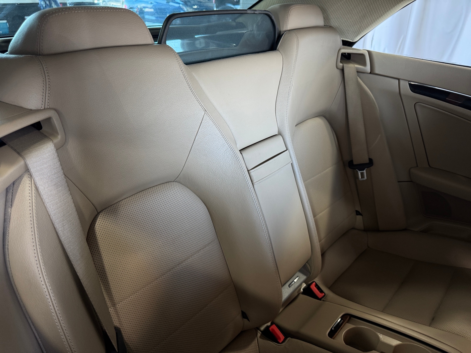 Thumbnail: 2011 Mercedes-Benz E-Class - 5