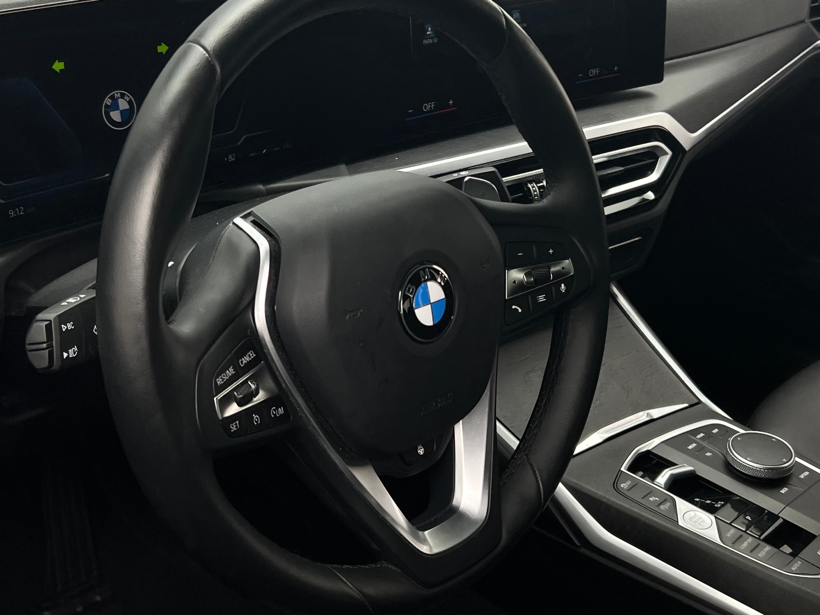 Thumbnail: 2023 BMW 3 Series - 4