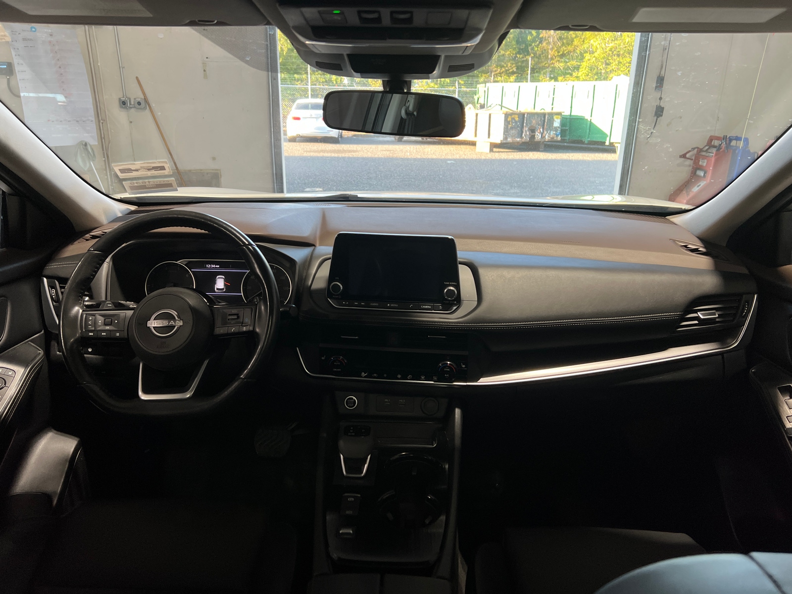 Thumbnail: 2023 Nissan Rogue - 3