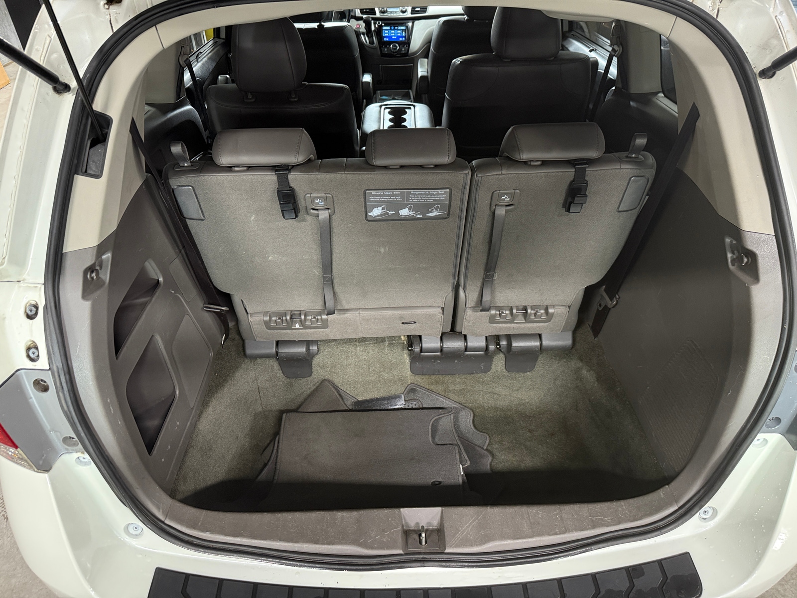 Thumbnail: 2016 Honda Odyssey - 6