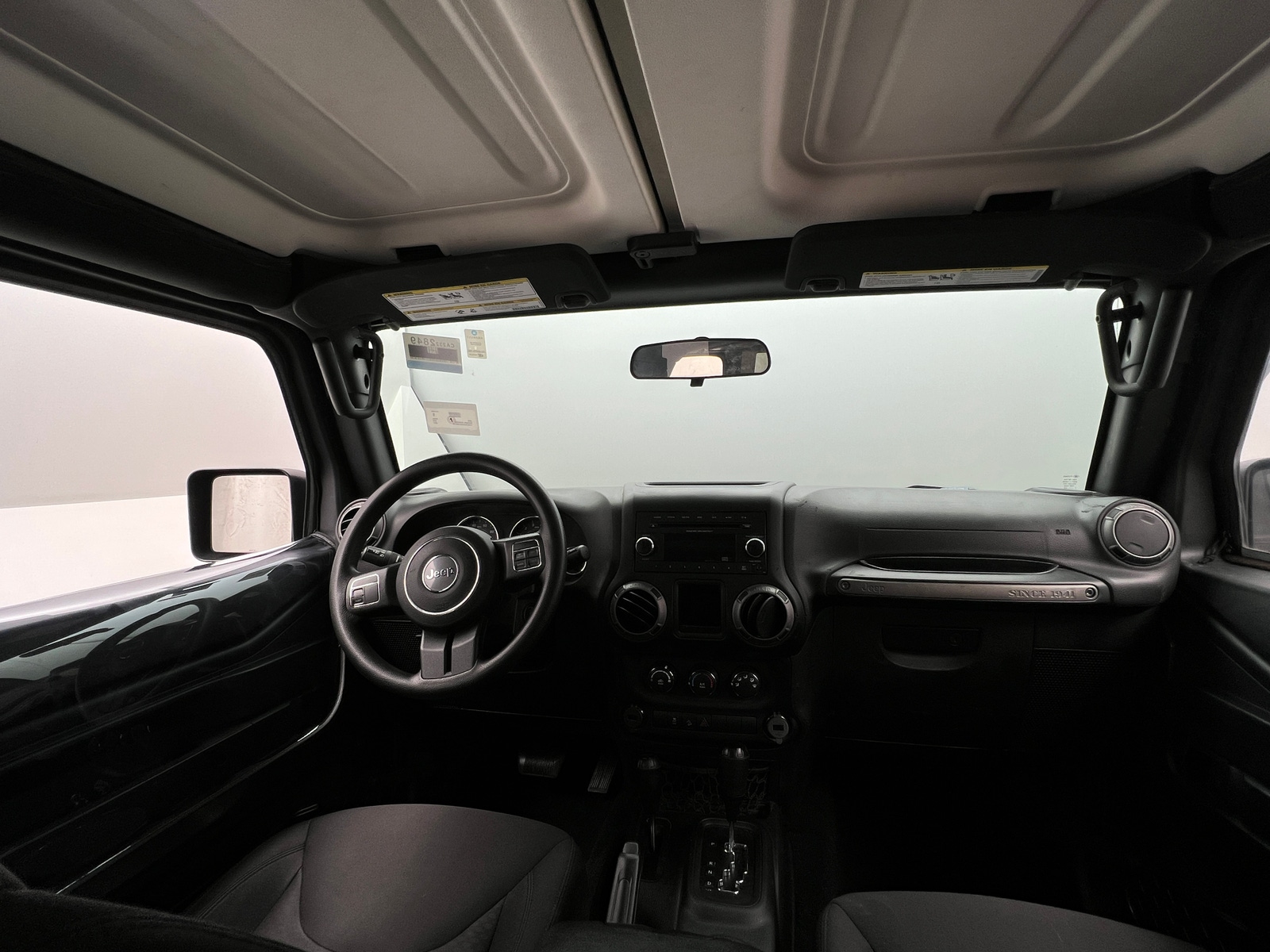 Thumbnail: 2017 Jeep Wrangler - 3