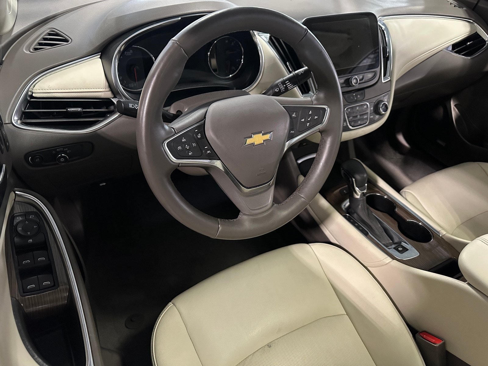 Thumbnail: 2024 Chevrolet Malibu - 2