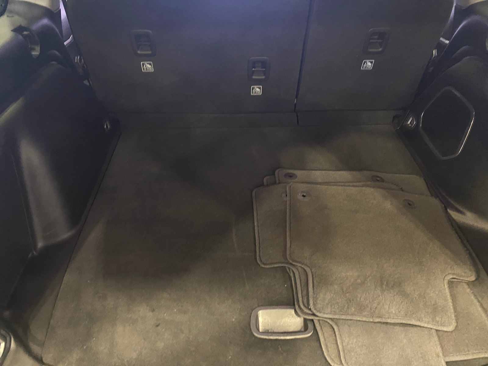 Thumbnail: 2023 Jeep Grand Cherokee - 6