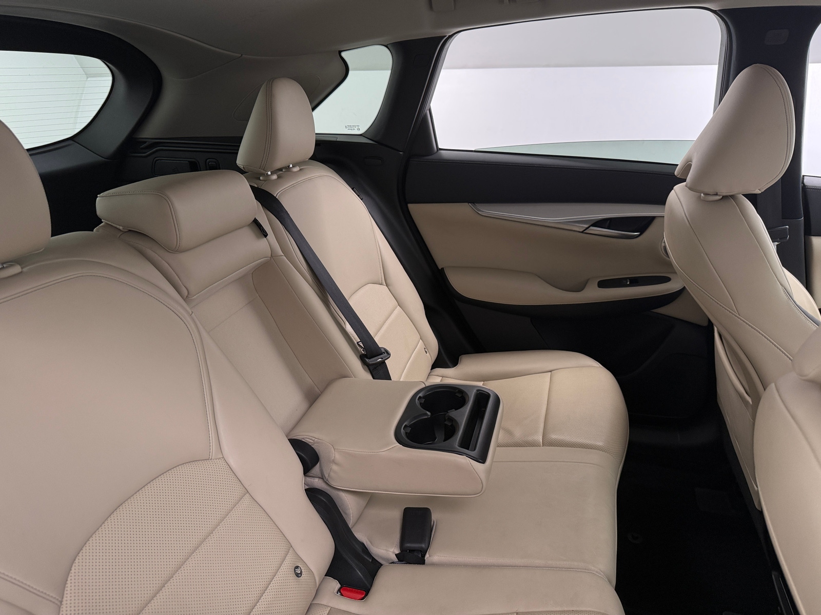Thumbnail: 2022 INFINITI QX50 - 5