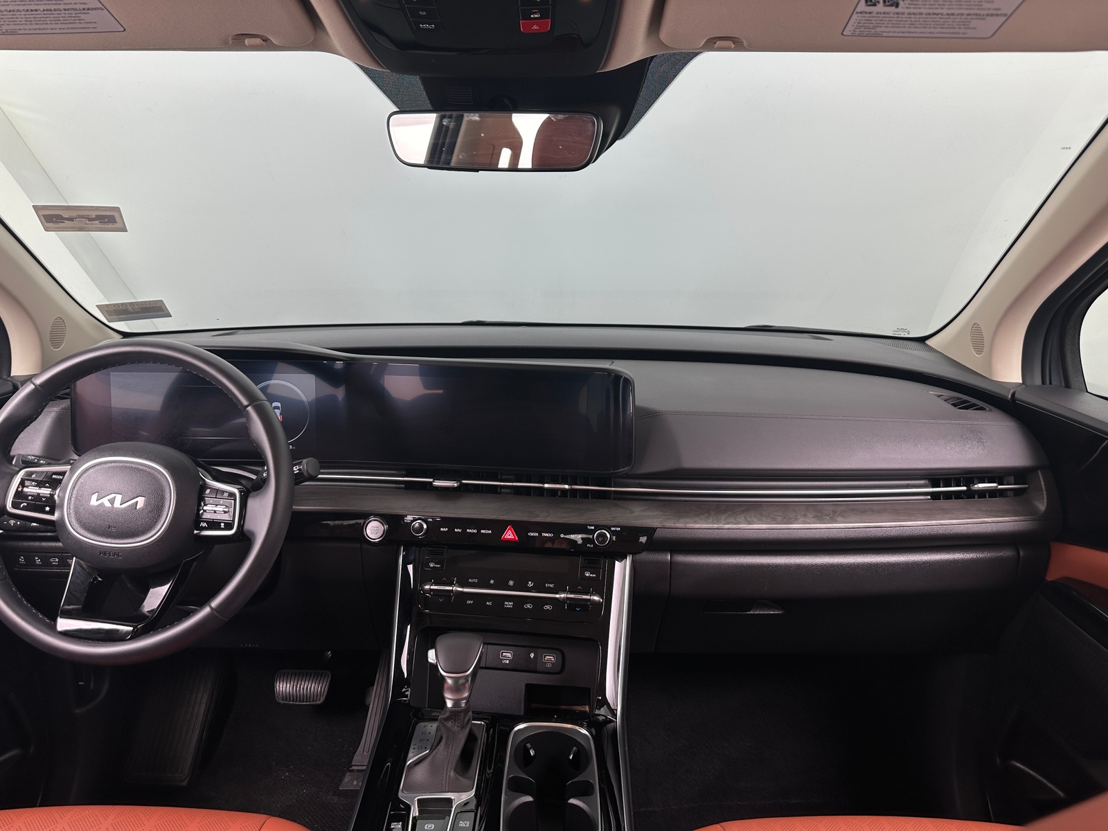 Thumbnail: 2024 Kia Carnival - 2