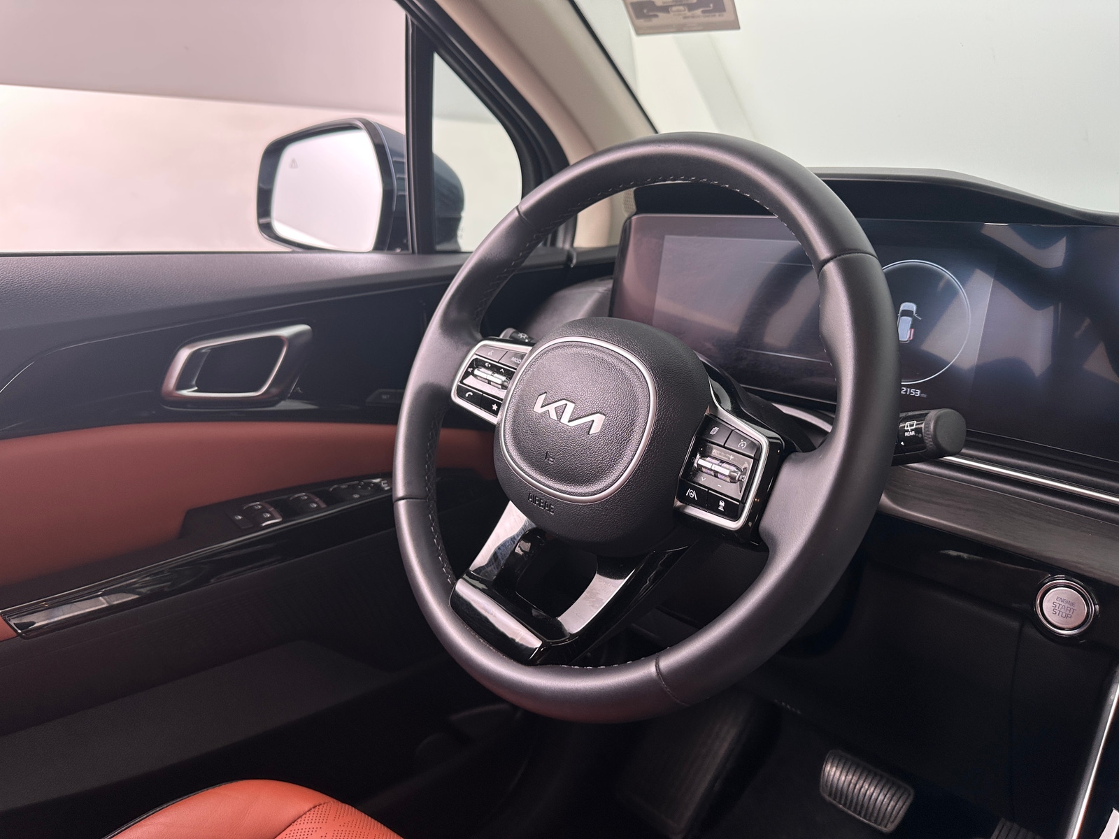 Thumbnail: 2024 Kia Carnival - 4