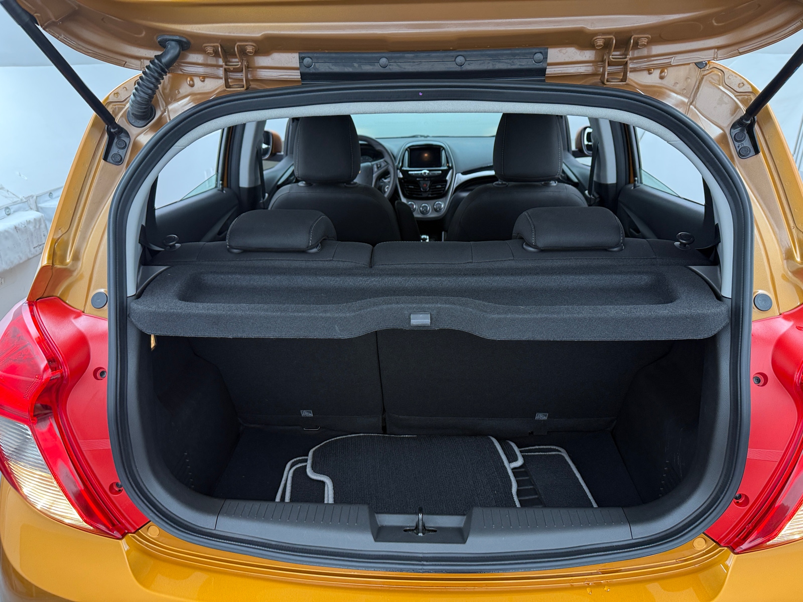 Thumbnail: 2019 Chevrolet Spark - 7
