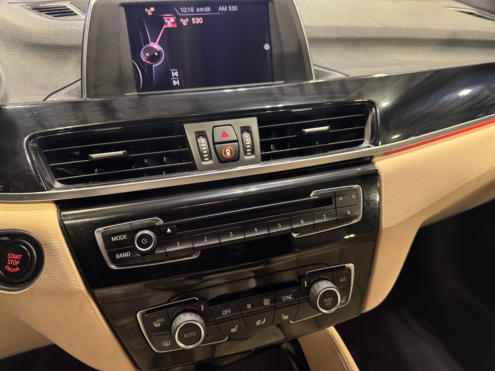 Thumbnail: 2016 BMW X1 - 3
