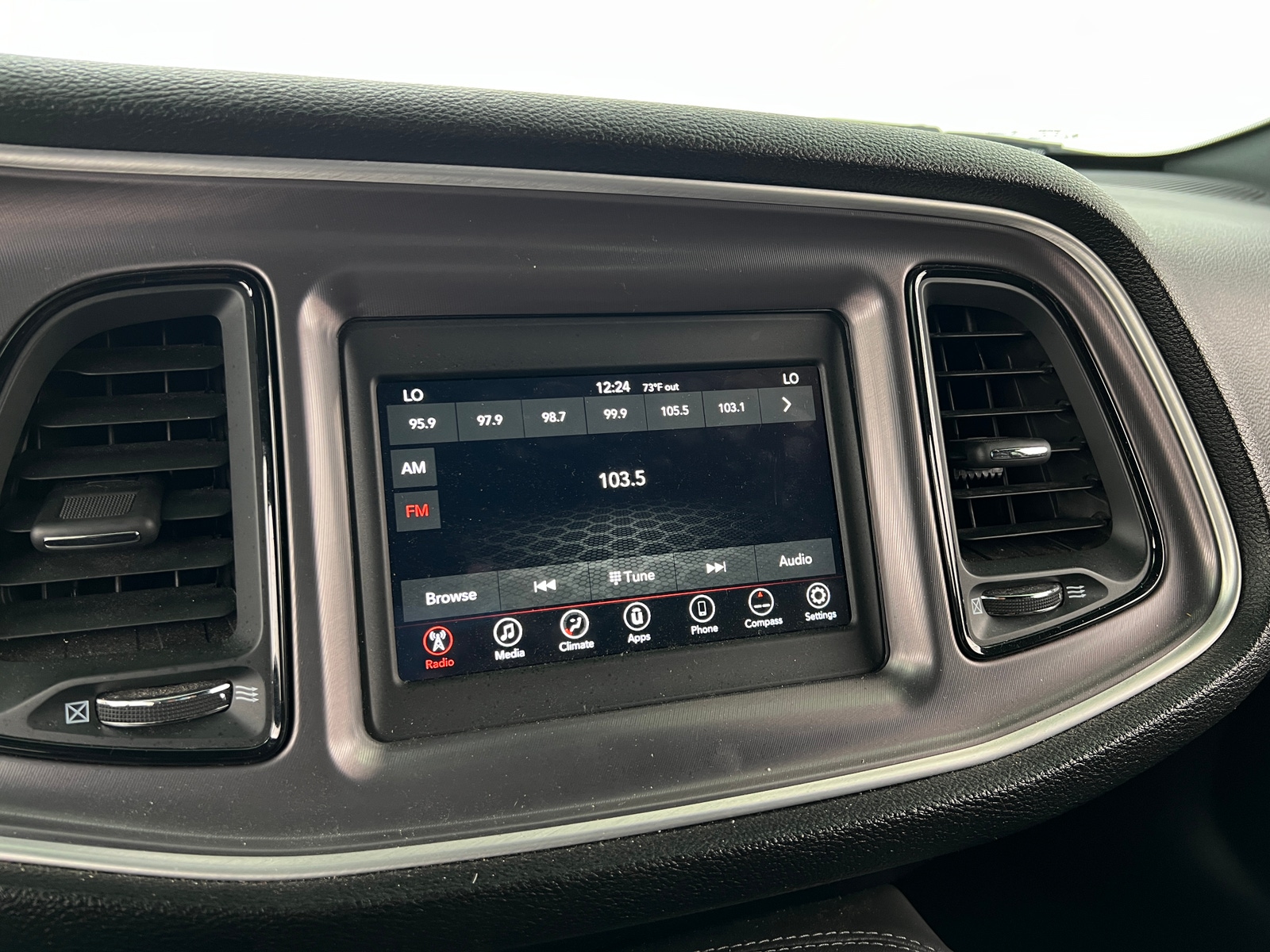 Thumbnail: 2019 Dodge Challenger - 3