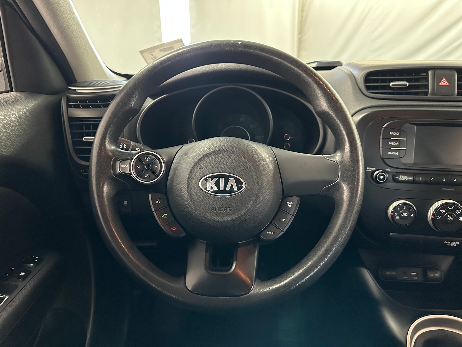 Thumbnail: 2017 Kia Soul - 5